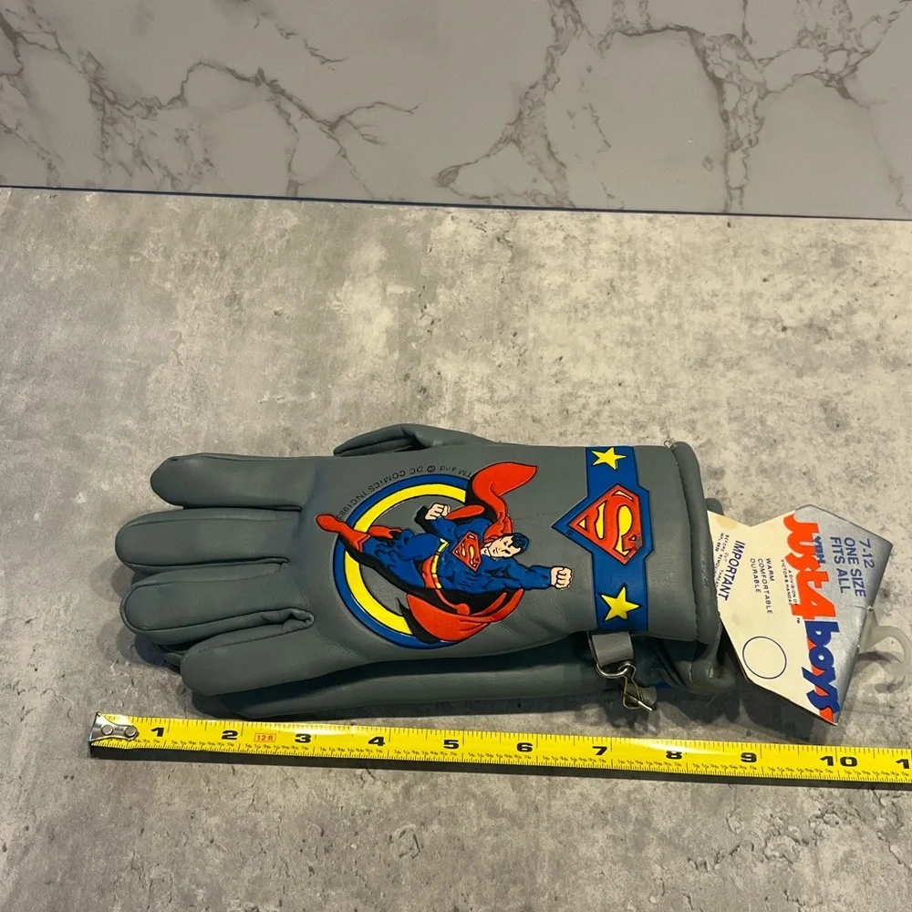 Superman DC Comics 1986 RARE kids boys gloves vintage